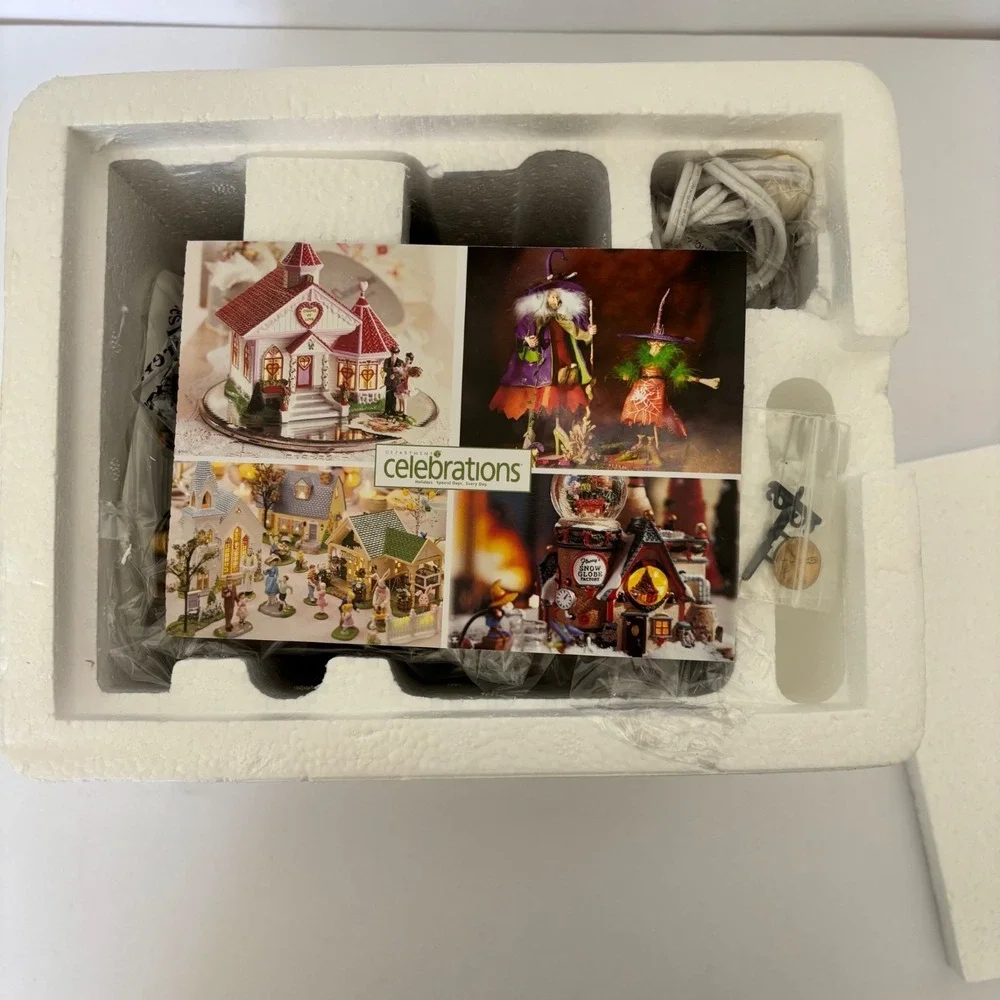 Department 56‎ Dickens Village Mead & Mutton Public House 58749 Retired 2008 New